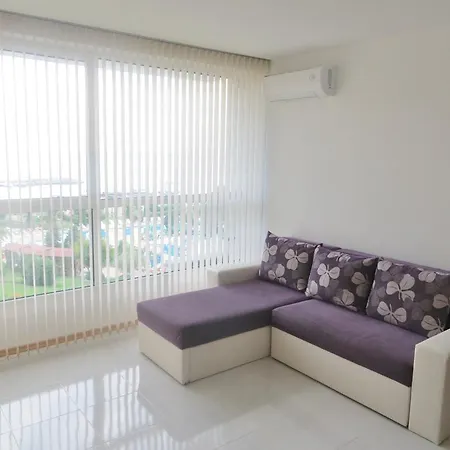 Apartament In Riviera Complex *