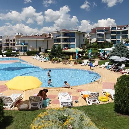 Daire In Riviera Complex *